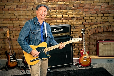 Jörg Pfaffenzeller, selbst Musiker, hat mit drei Kollegen die Streaming-Plattform true-live! für das Live-Streaming von Konzerten entwickelt. © True GmbH