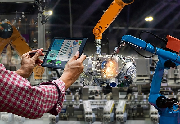Robotik und Automatisierung ermöglichen mannlose Produktionsschichten